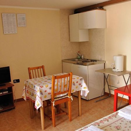 David'S Studio Porec Luaran gambar
